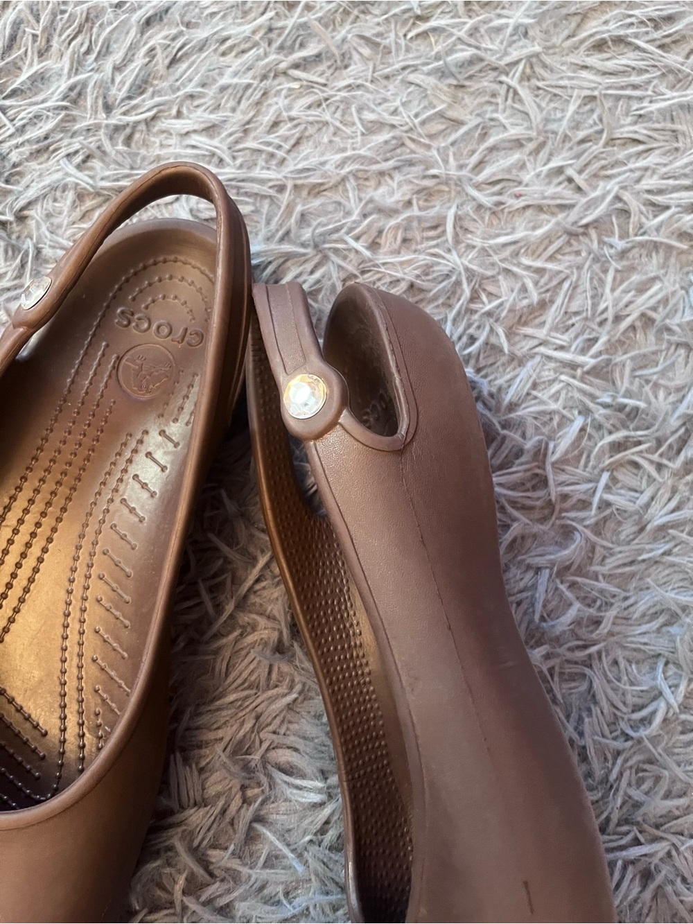Crocs Olivia Rhinestone Ballet Flats Women’s Brown Slip On Shoes Size 12 - Picture 2 of 3